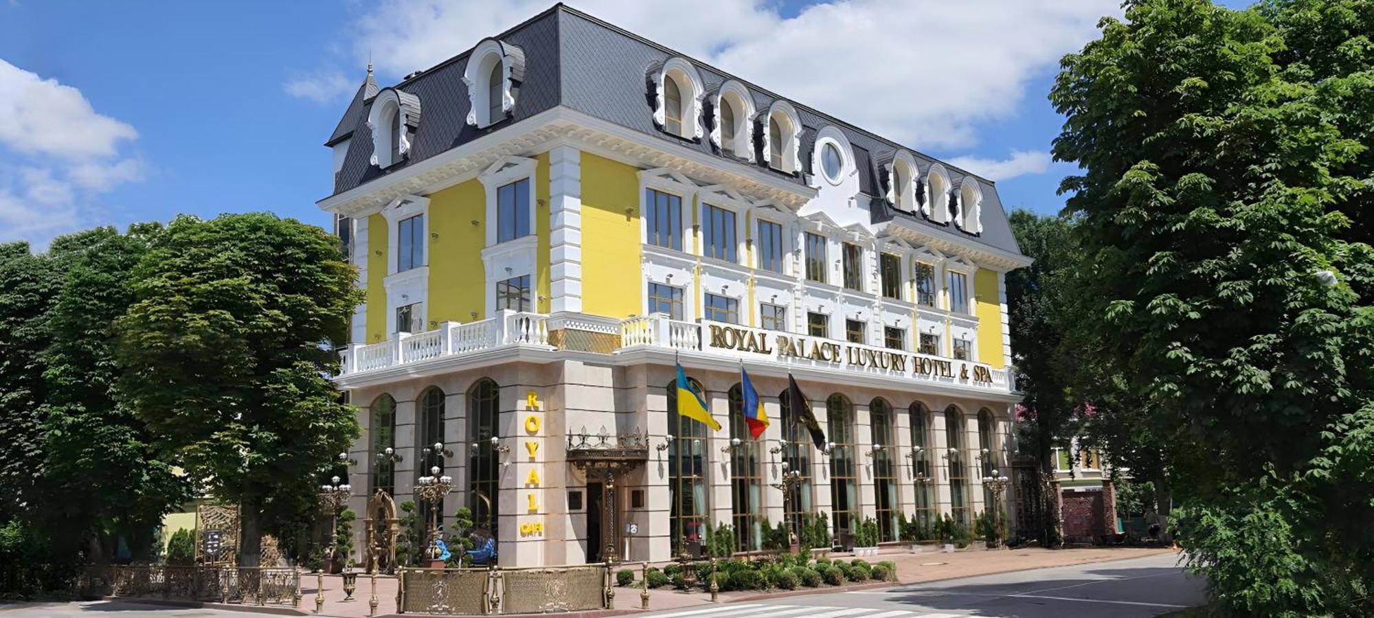 Royal Palace Luxury Hotel And Spa Khmelʼnytsʼkyy Esterno foto