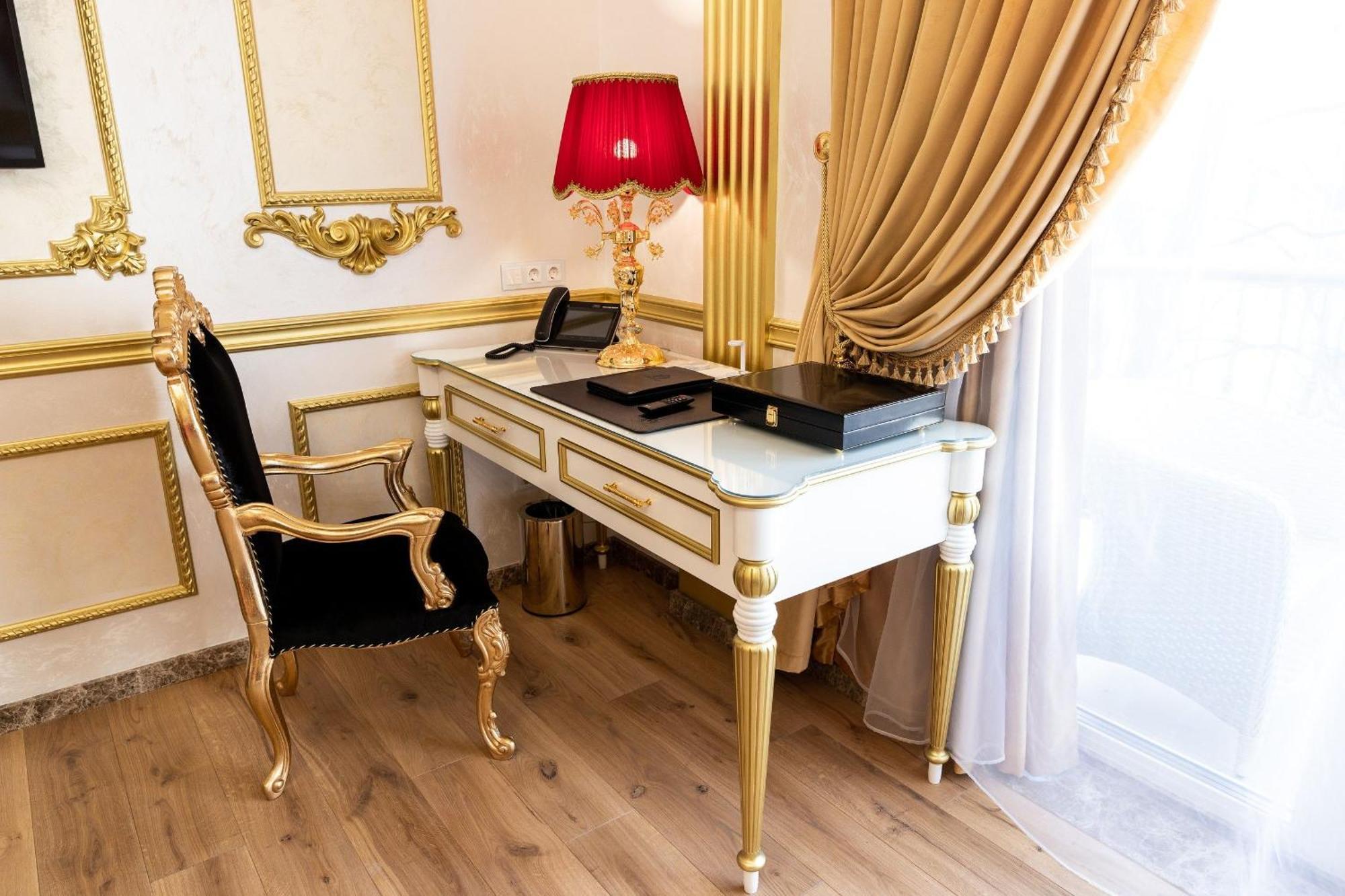 Royal Palace Luxury Hotel And Spa Khmelʼnytsʼkyy Camera foto